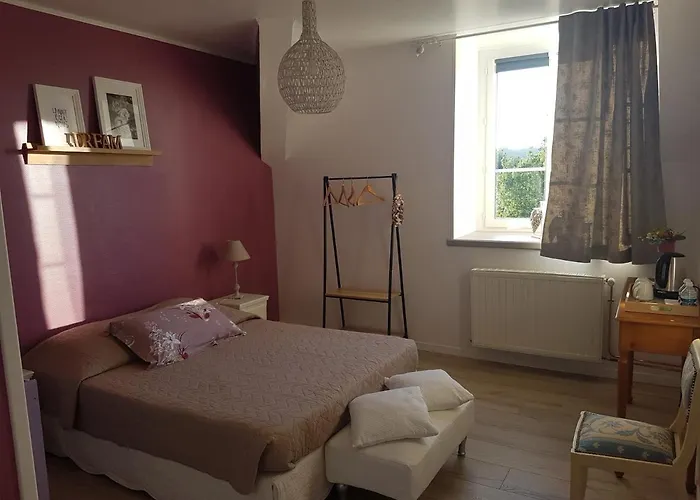 Lucriolla Guest house 3*